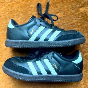 Kids Samba adidas indoor soccer sneakers